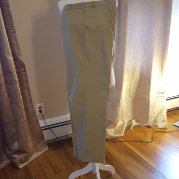 Pants - Picture 3 of 4